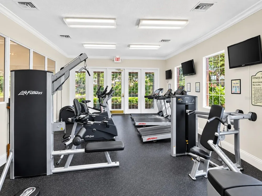 110 SARAGOSSA AVE Davenport, FL 33897