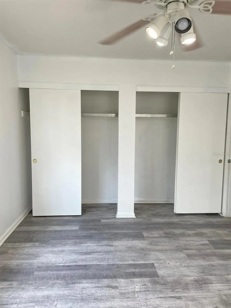 1920 E EDGEWOOD DRIVE #D11 Lakeland, FL 33803