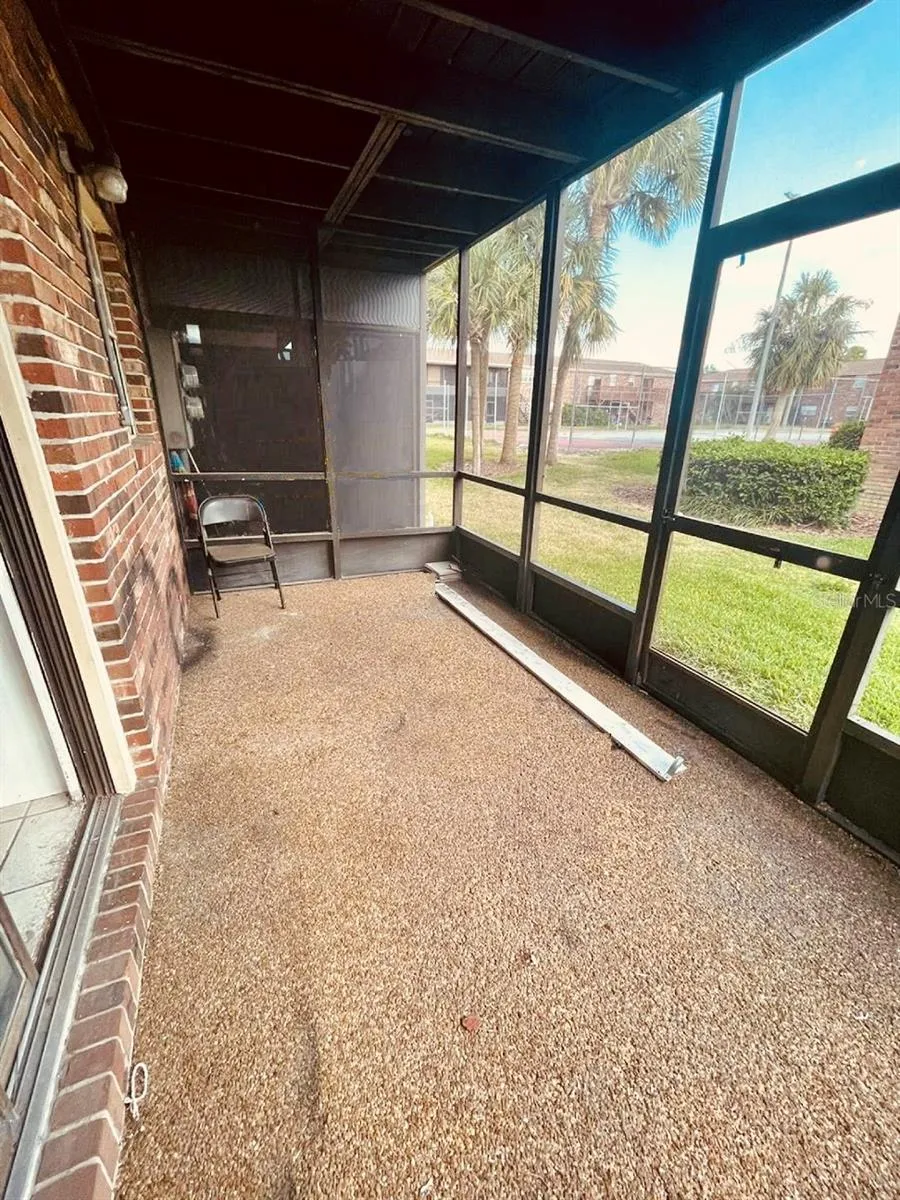 1920 E EDGEWOOD DRIVE #D11 Lakeland, FL 33803