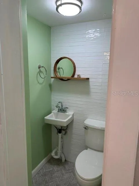 2819 ELIZABETH AVENUE Orlando, FL 32804