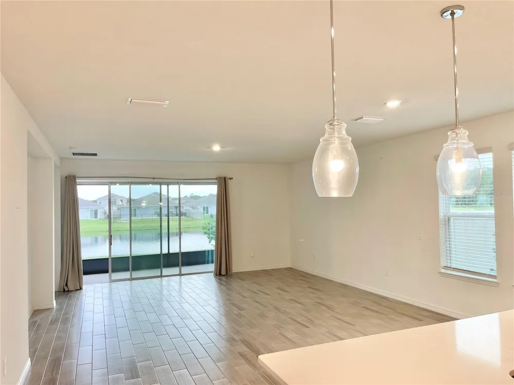 4698 CORAL HARBOUR ROAD Kissimmee, FL 34758
