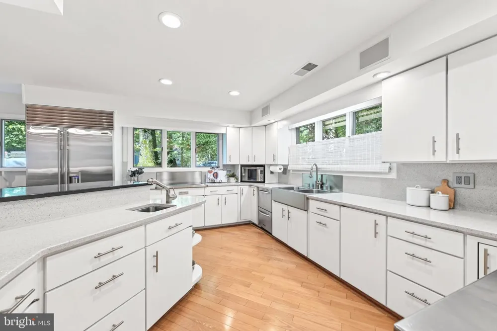 11424 PURPLE BEECH DRIVE Reston, VA 20191