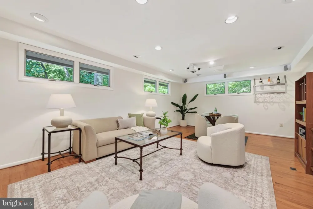 11424 PURPLE BEECH DRIVE Reston, VA 20191