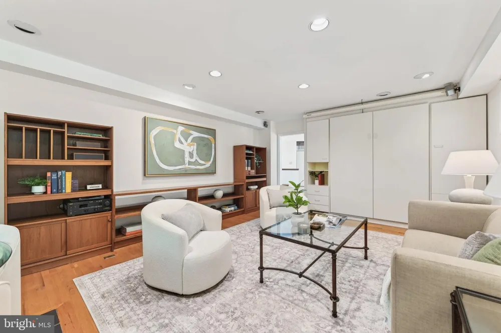 11424 PURPLE BEECH DRIVE Reston, VA 20191