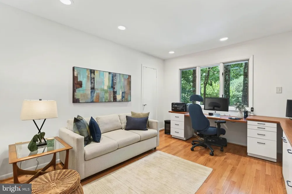 11424 PURPLE BEECH DRIVE Reston, VA 20191