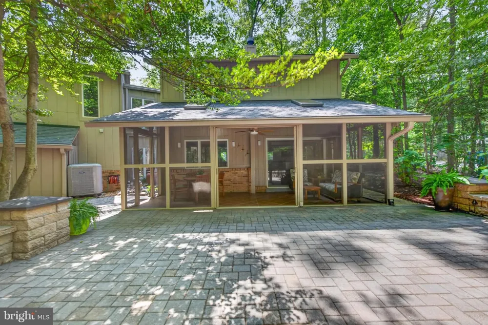 11424 PURPLE BEECH DRIVE Reston, VA 20191