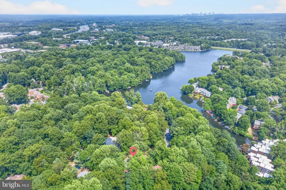 11424 PURPLE BEECH DRIVE Reston, VA 20191