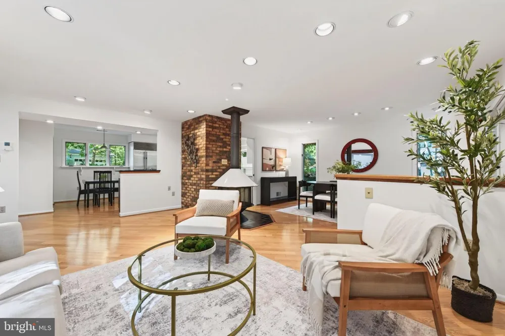 11424 PURPLE BEECH DRIVE Reston, VA 20191