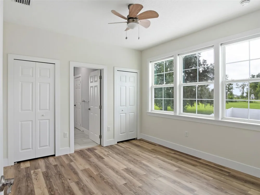 7956 LAKE NELLIE ROAD Clermont, FL 34714
