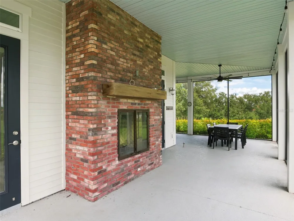 7956 LAKE NELLIE ROAD Clermont, FL 34714