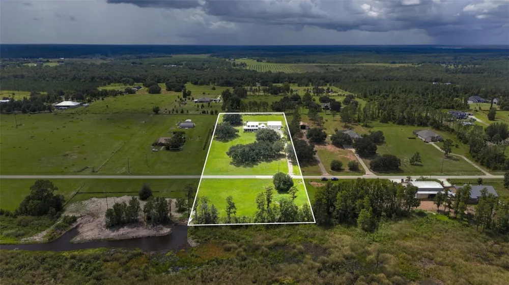 7956 LAKE NELLIE ROAD Clermont, FL 34714