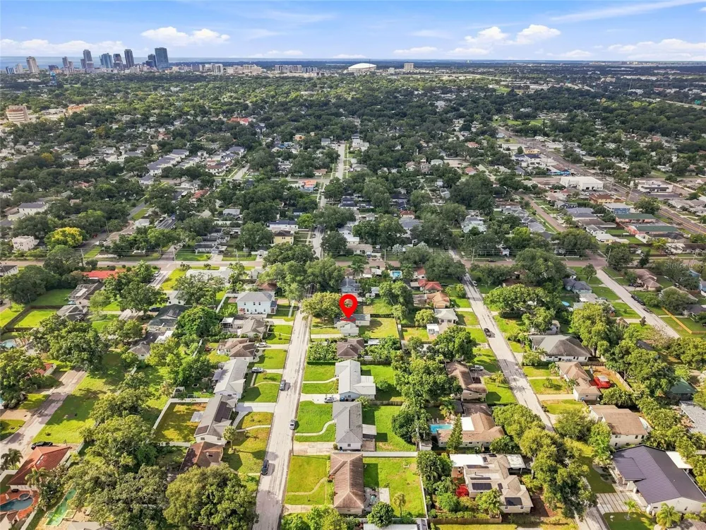 3230 MELTON STREET St Petersburg, FL 33704