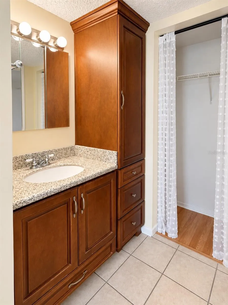 2901 26TH STREET W #316 Bradenton, FL 34205