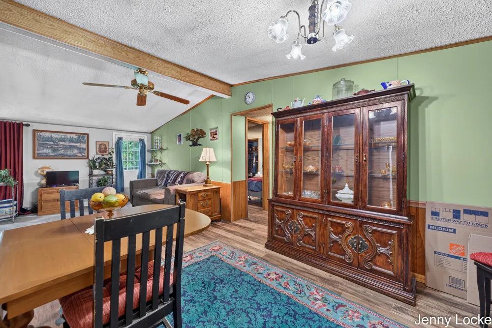 6165 Weber Road Whitehall, MI 49461