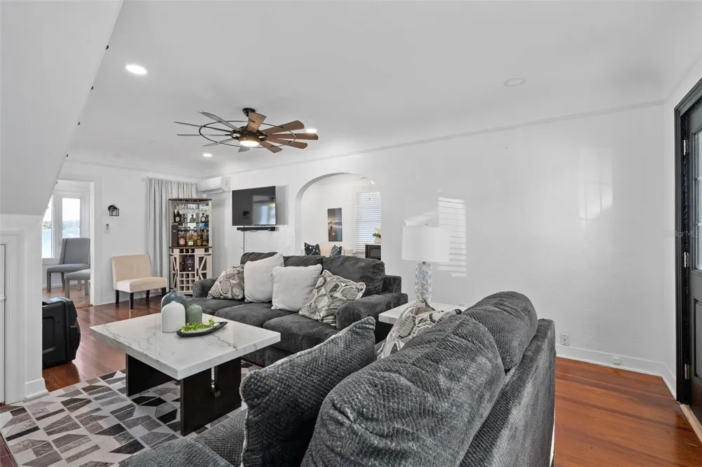 241 LEXINGTON DRIVE Daytona Beach, FL 32114
