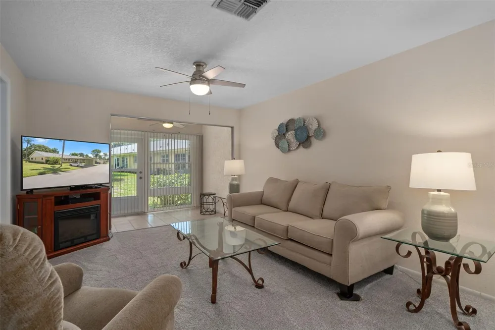 2465 NORTHSIDE DRIVE #2303 Clearwater, FL 33761
