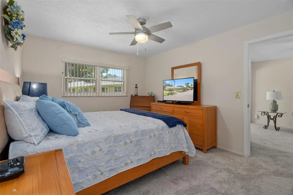 2465 NORTHSIDE DRIVE #2303 Clearwater, FL 33761