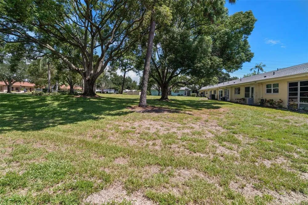 2465 NORTHSIDE DRIVE #2303 Clearwater, FL 33761