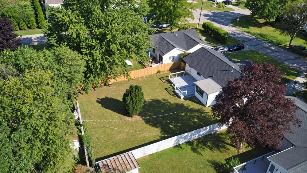 26 Eagle Street New Buffalo, MI 49117