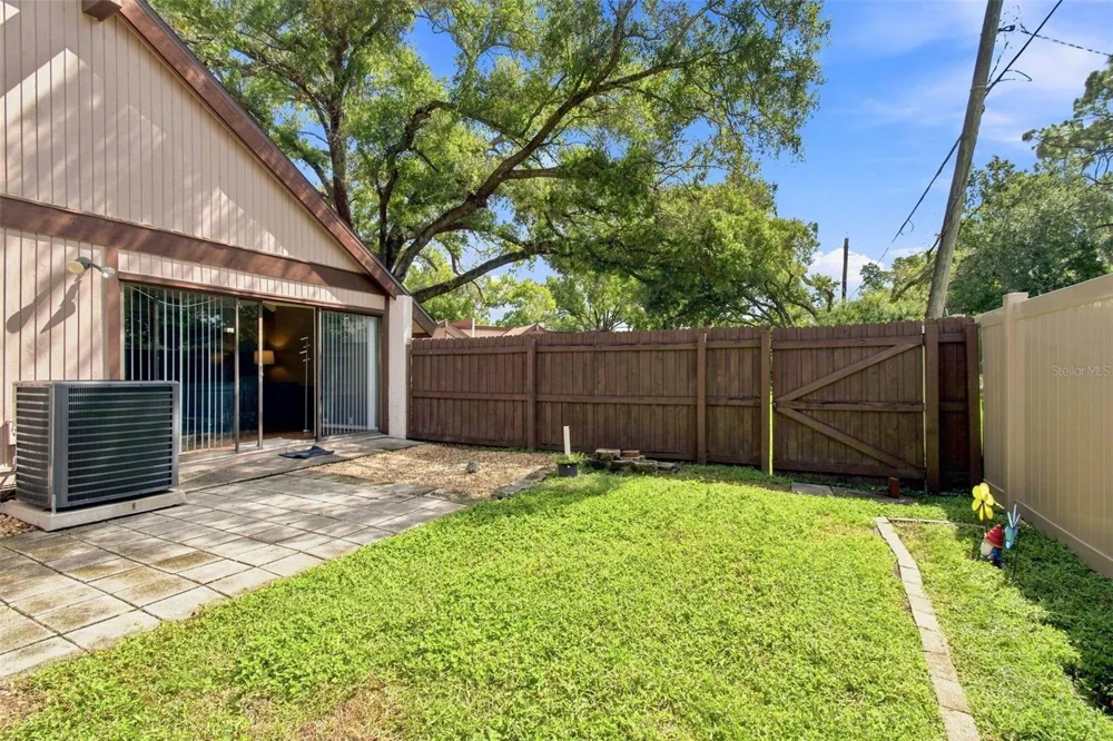 4130 MURIEL PLACE Tampa, FL 33614