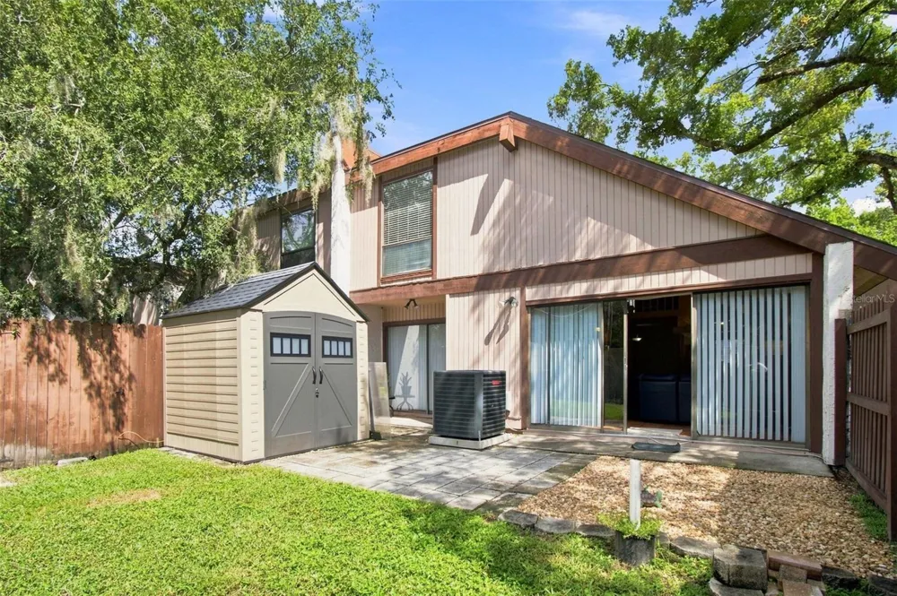 4130 MURIEL PLACE Tampa, FL 33614