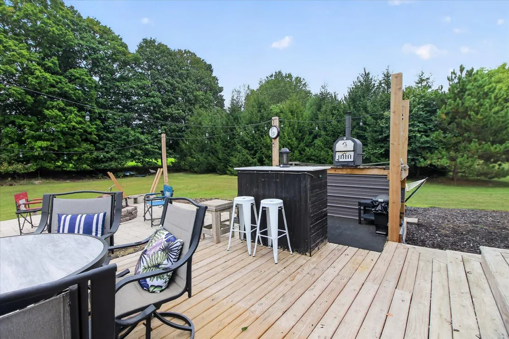 4512 Traxton Drive Hesperia, MI 49421