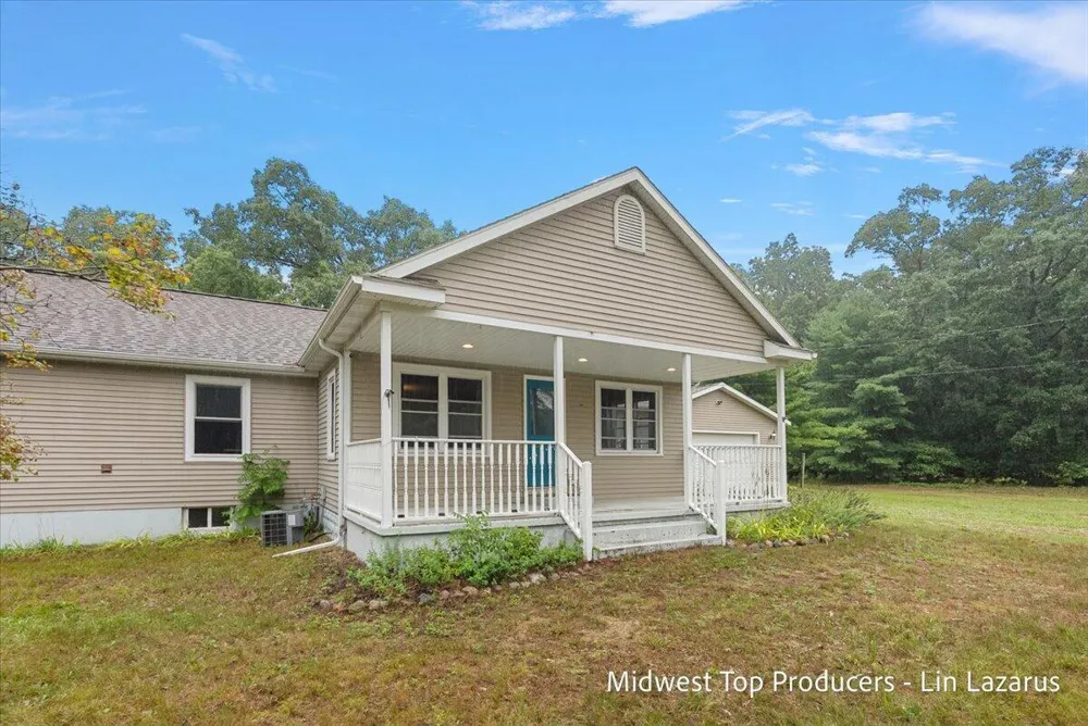 4568 Duck Lake Road Whitehall, MI 49461