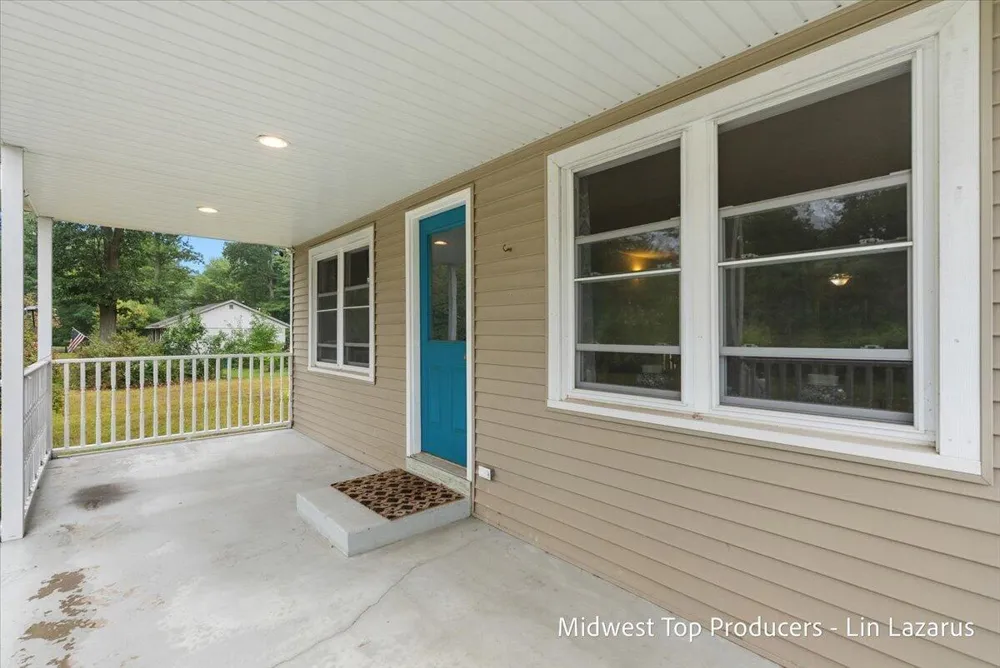 4568 Duck Lake Road Whitehall, MI 49461