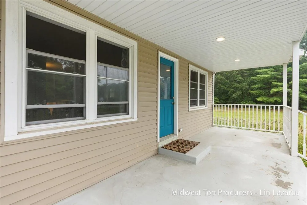 4568 Duck Lake Road Whitehall, MI 49461