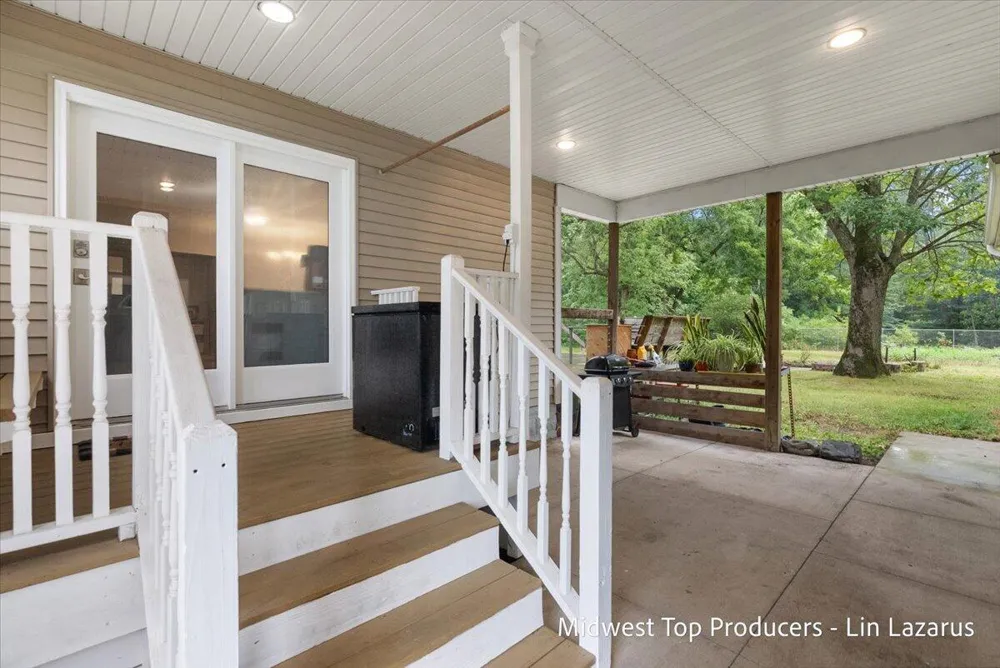 4568 Duck Lake Road Whitehall, MI 49461