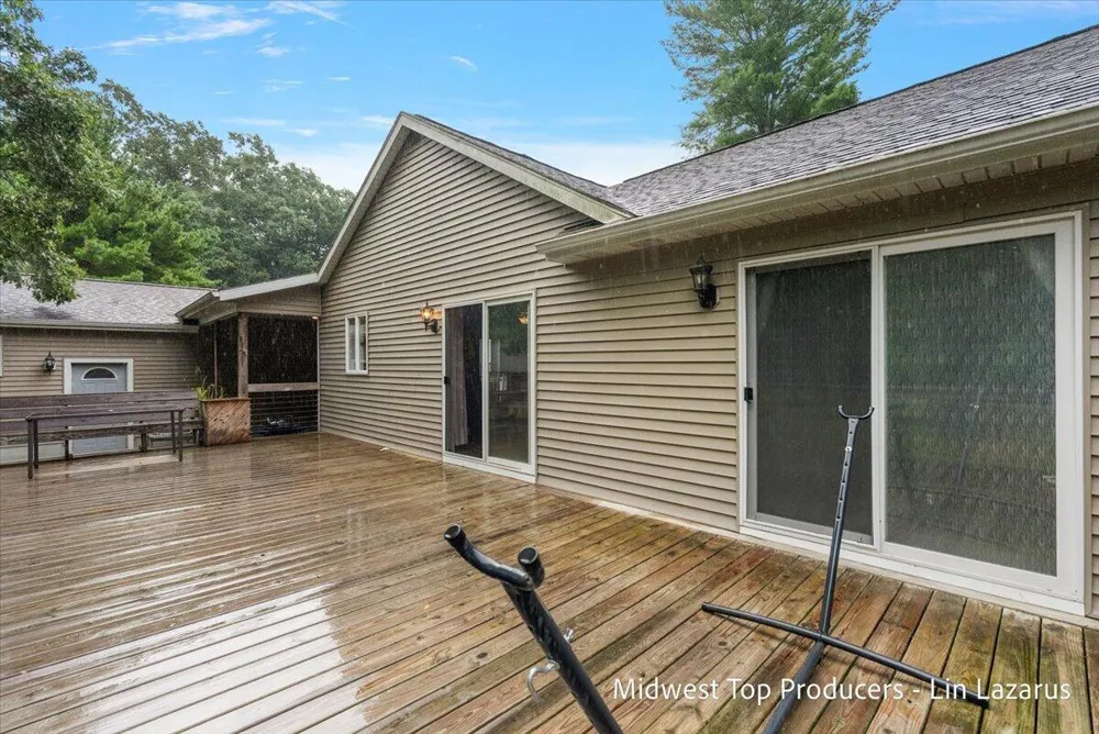 4568 Duck Lake Road Whitehall, MI 49461