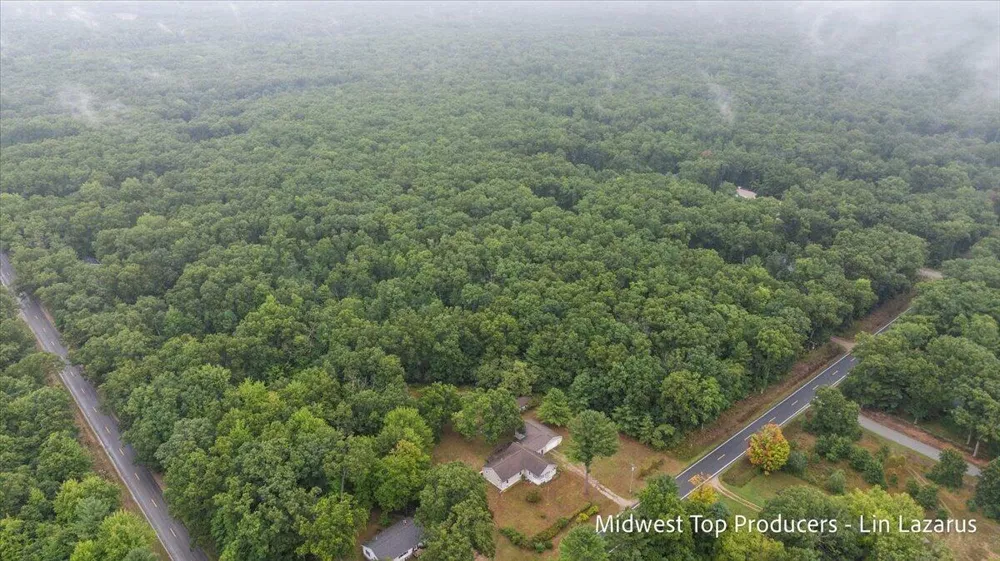 4568 Duck Lake Road Whitehall, MI 49461