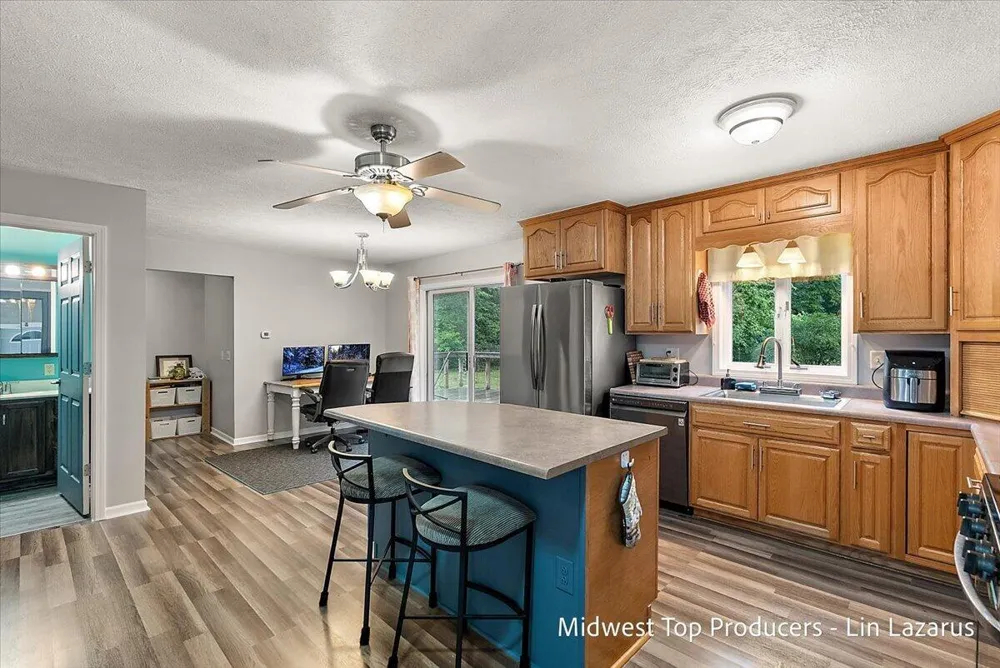 4568 Duck Lake Road Whitehall, MI 49461