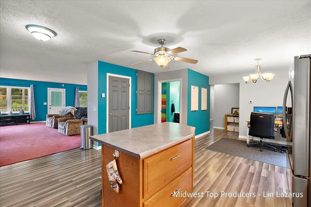 4568 Duck Lake Road Whitehall, MI 49461