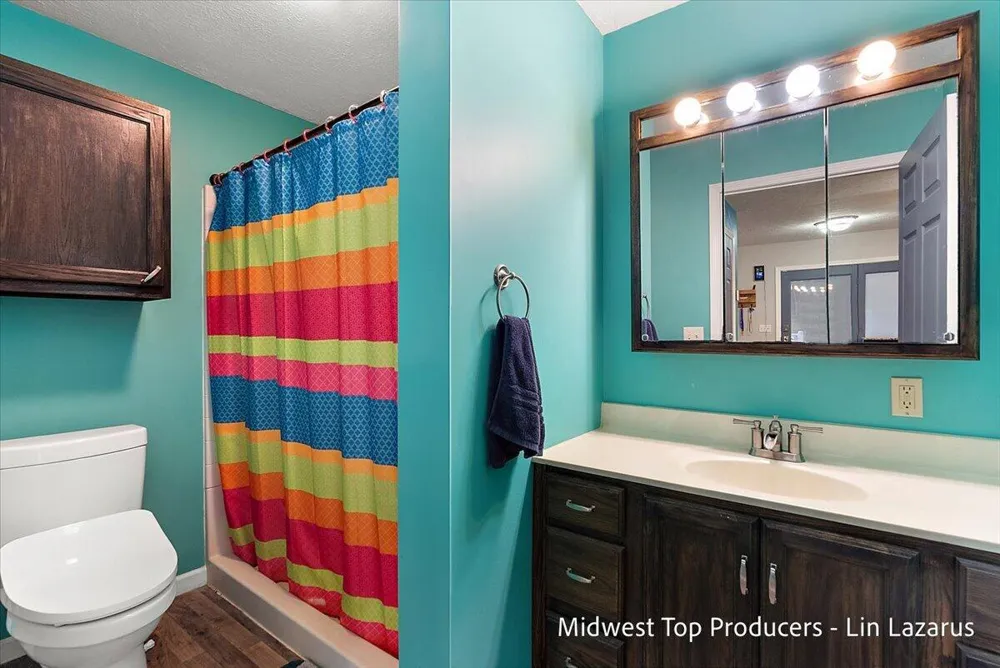 4568 Duck Lake Road Whitehall, MI 49461