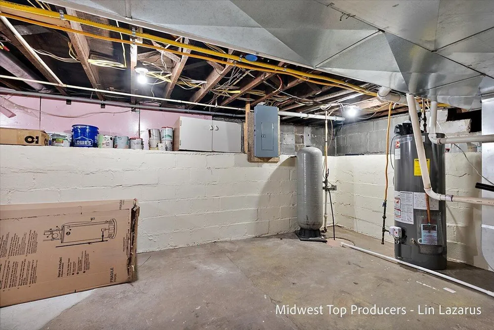 4568 Duck Lake Road Whitehall, MI 49461