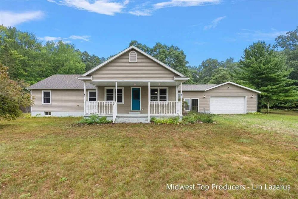 4568 Duck Lake Road Whitehall, MI 49461