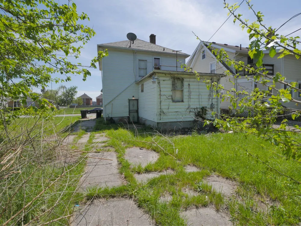 13691 Park Grove Street Detroit, MI 48205
