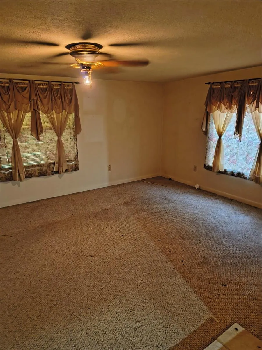 18250 CAUFIELD ROAD Spring Hill, FL 34610