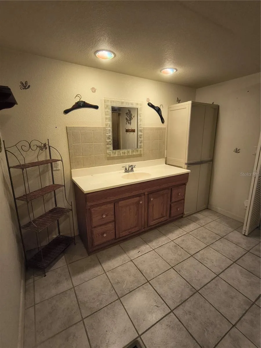 18250 CAUFIELD ROAD Spring Hill, FL 34610