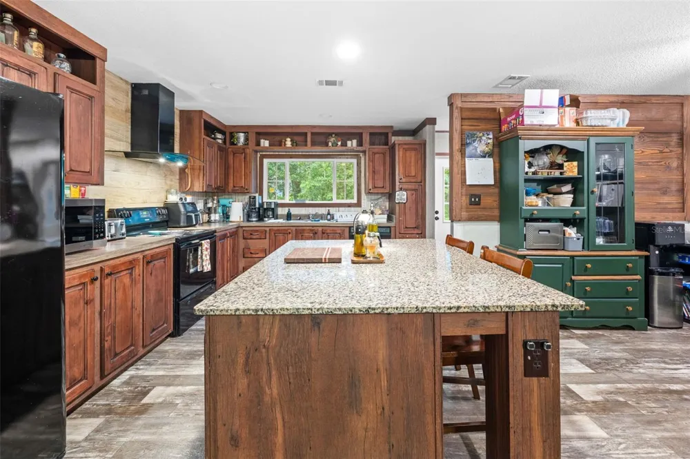 24334 AUDUBON DRIVE Brooksville, FL 34601
