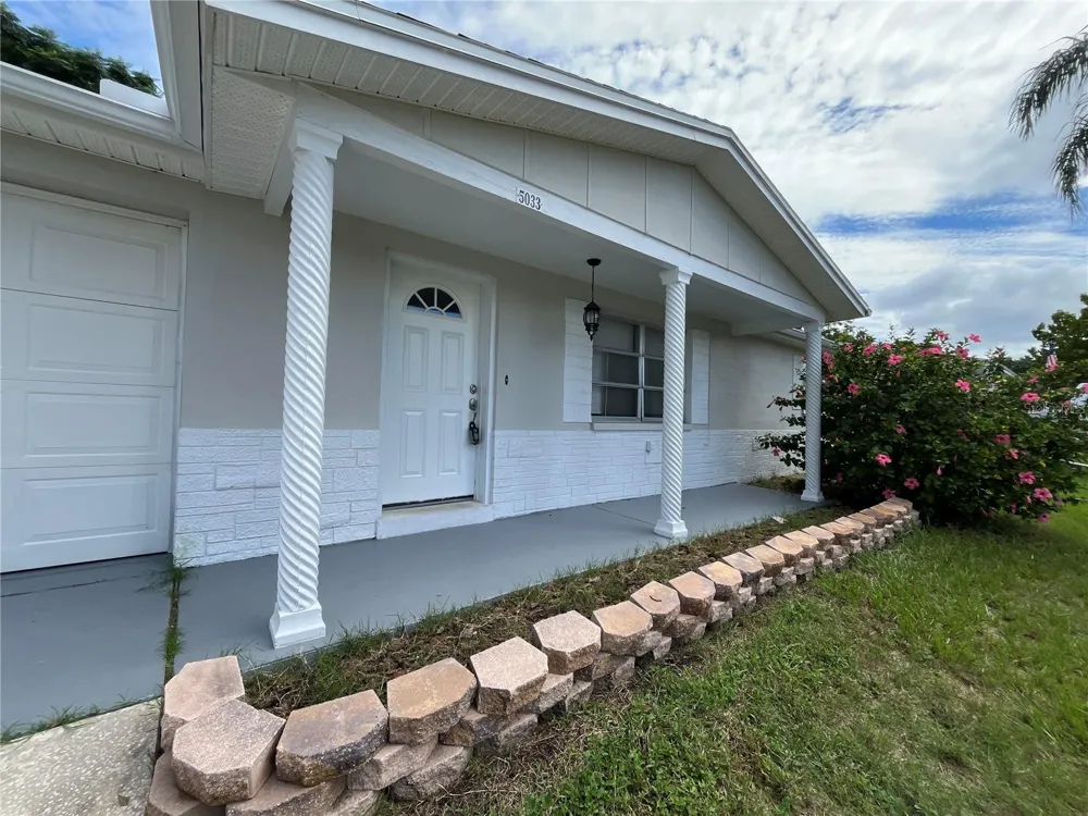 5033 FARLEY DRIVE Holiday, FL 34690