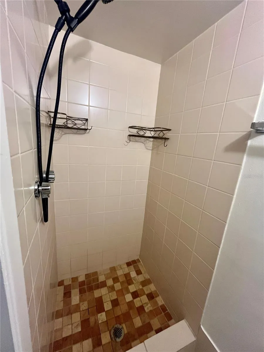 5033 FARLEY DRIVE Holiday, FL 34690