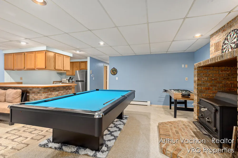 331 Conkey Drive Fenwick City, MI 48834