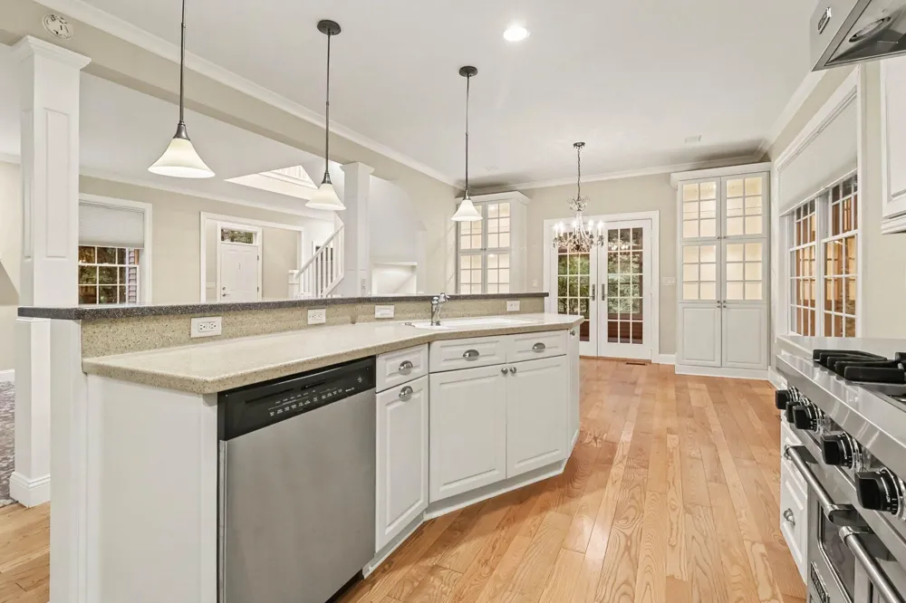 5439 Shawnee Road Pentwater, MI 49449