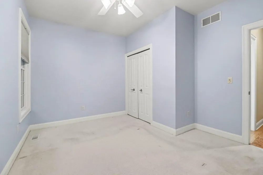 5439 Shawnee Road Pentwater, MI 49449