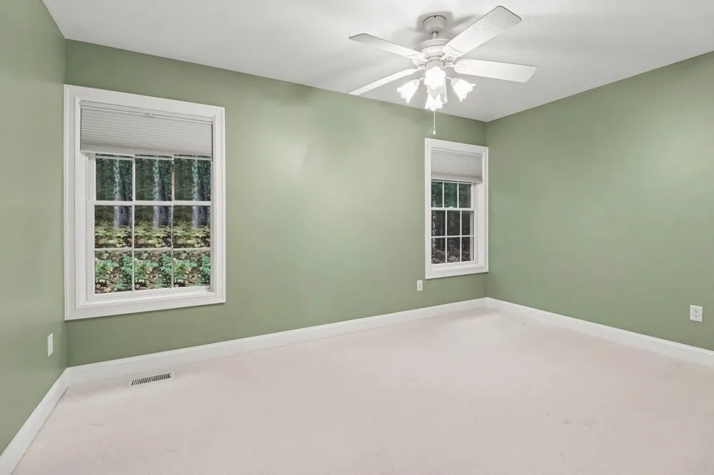 5439 Shawnee Road Pentwater, MI 49449