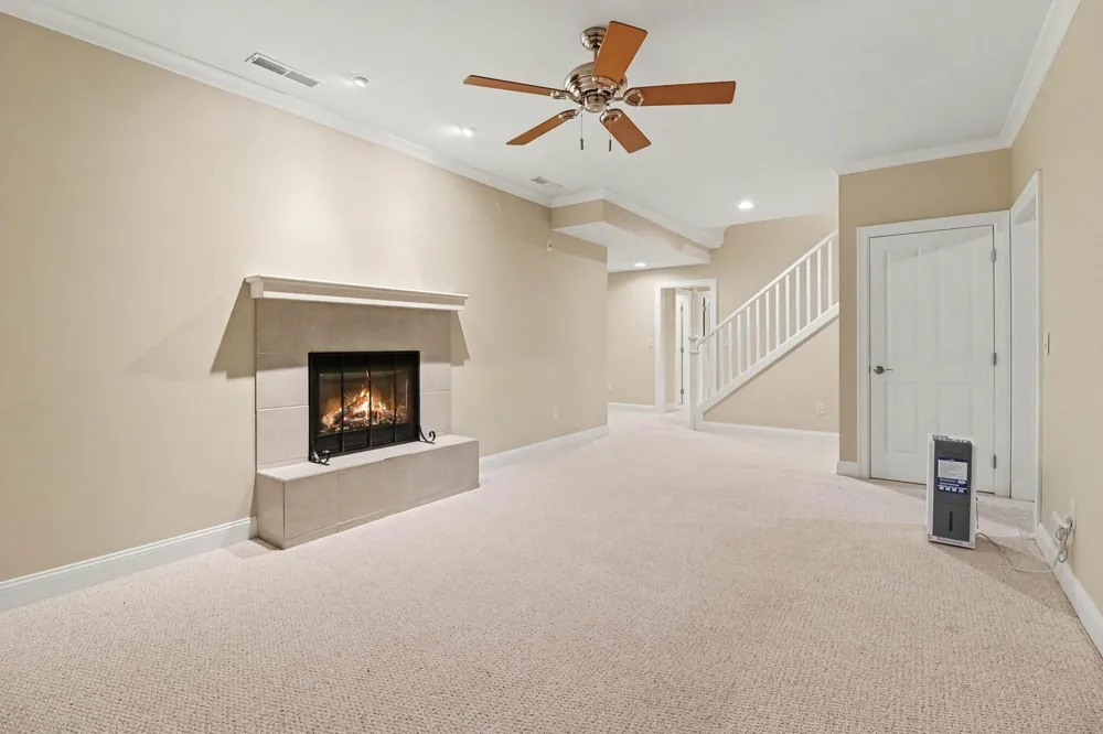 5439 Shawnee Road Pentwater, MI 49449