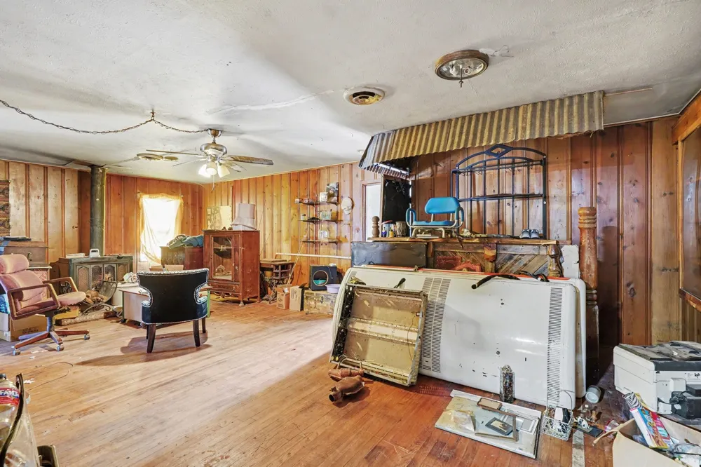 3601 Shawnee Trail Lake Worth, TX 76135