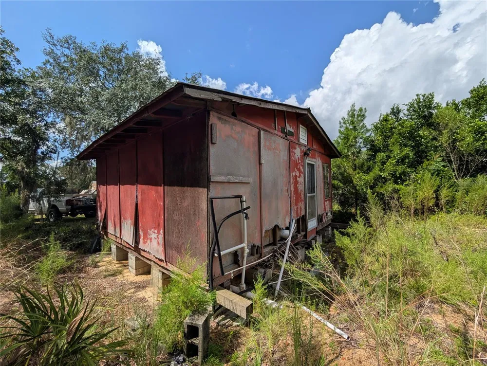 20683 SE 140TH STREET Umatilla, FL 32784